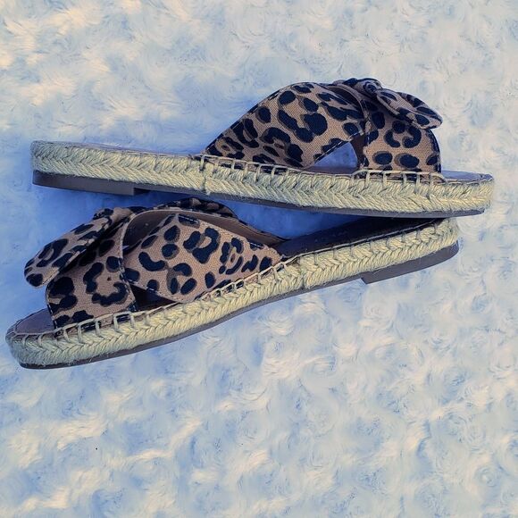 Nine West size 6m Cheetah Print slide on sandals - Picture 5 of 8